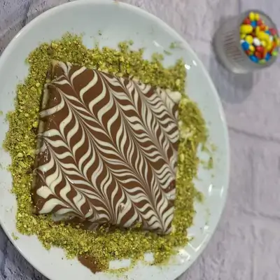 Nuts Crepe